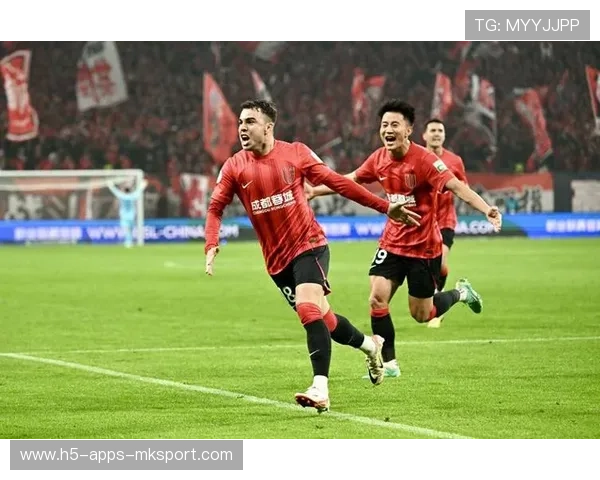 成都蓉城锁定本土新核心!下赛季争冠目标明确 成都蓉城锁定本土新核心!下赛季争冠目标明确